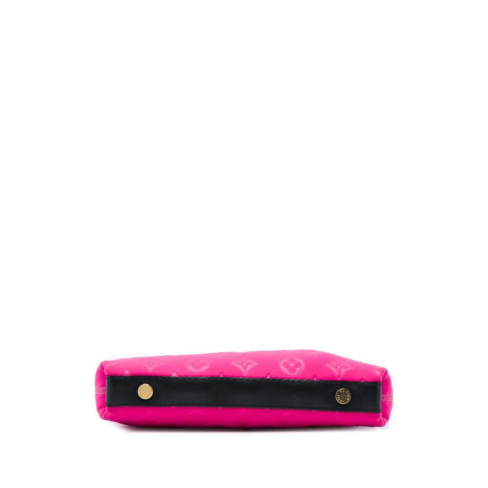 Louis Vuitton Clutch
