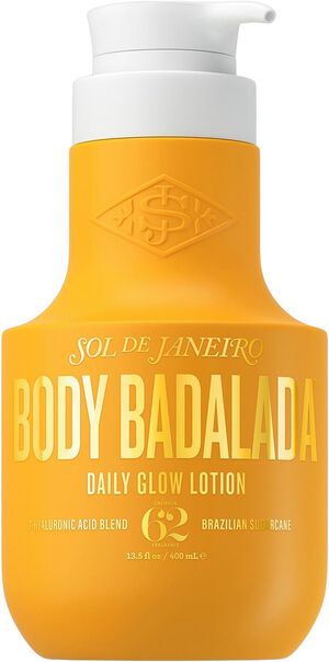 Body Badalada Glow Lotion - Skimrande och &aring;terfuktande lotion 24h