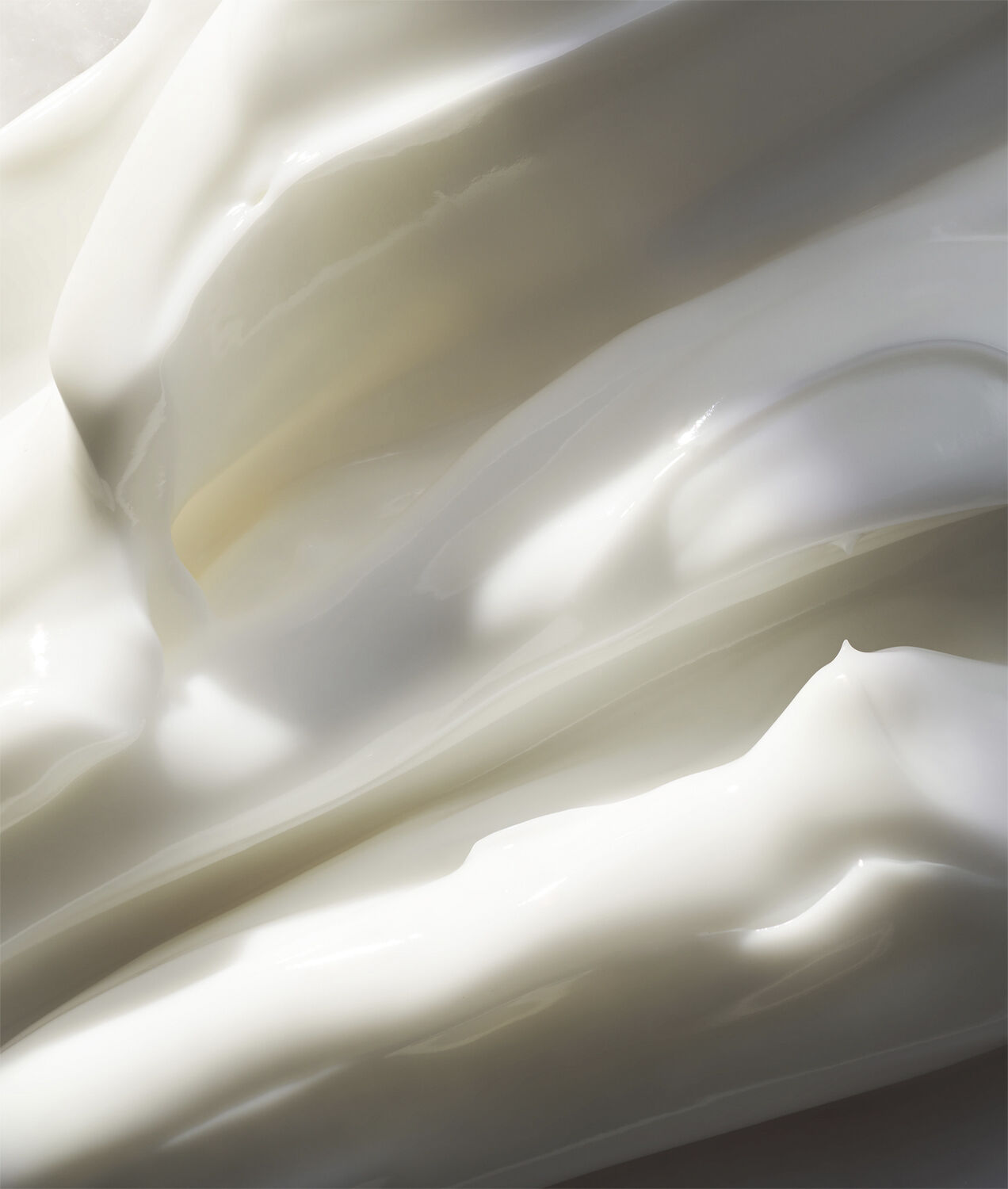 The Ritual of Namaste Glow Anti-Ageing Day Cream