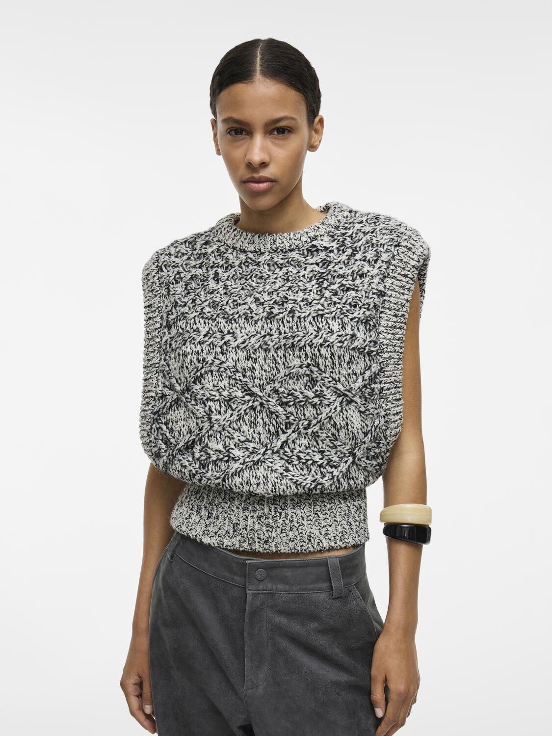 Rousally O-Neck Knit Vest/Pf