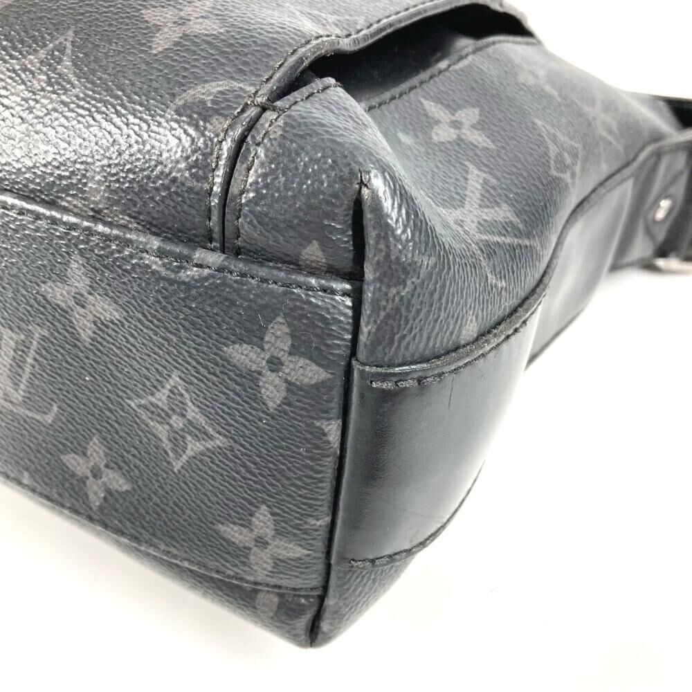 Louis Vuitton Crossbody Bag