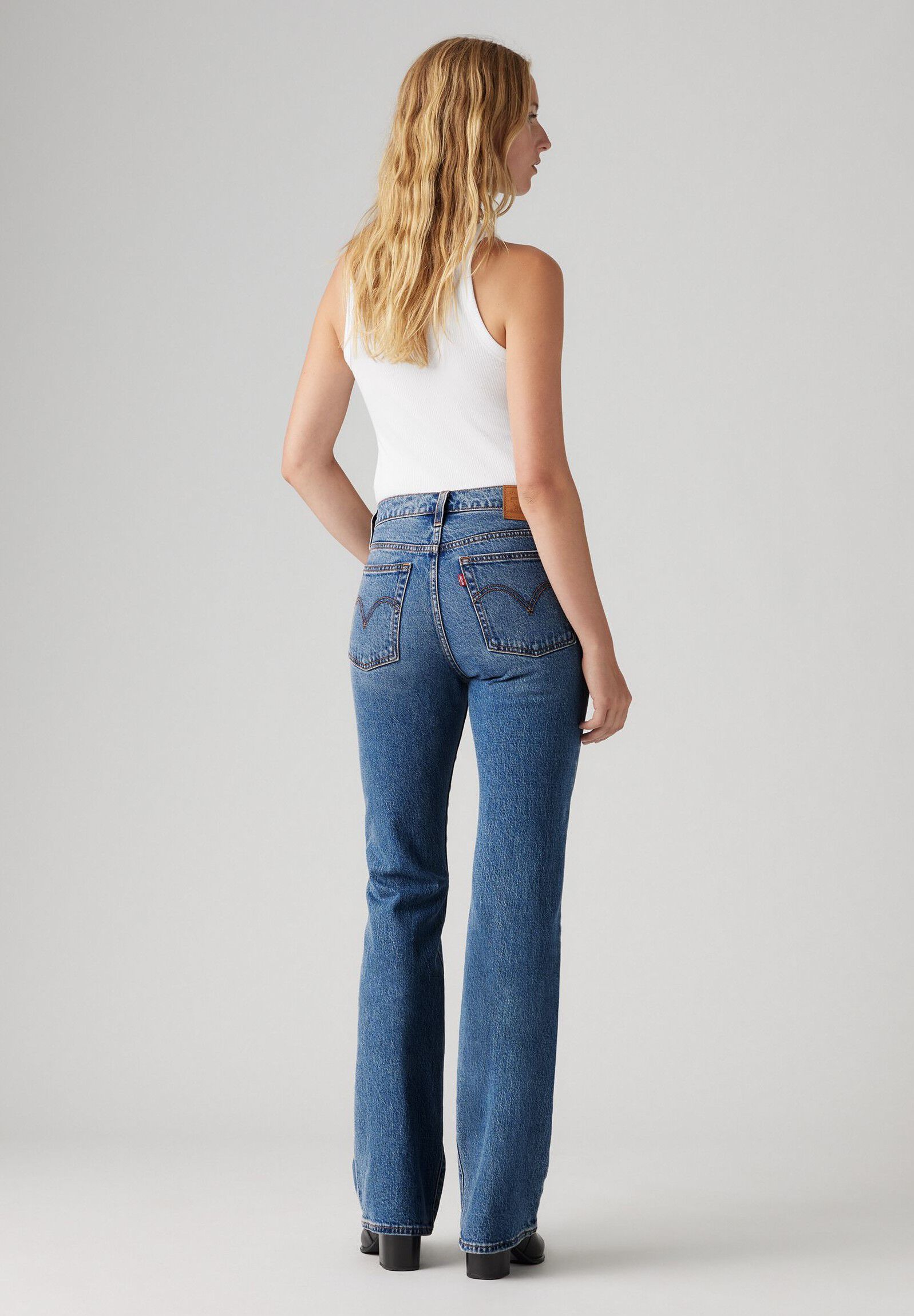 Wedgie Bootcut Jeans