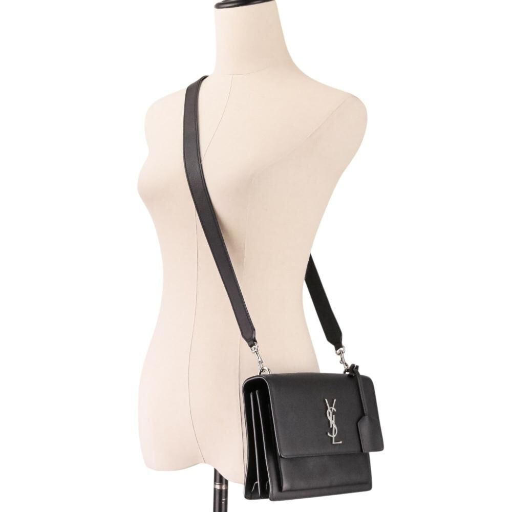 Yves Saint Laurent Shoulder Bag