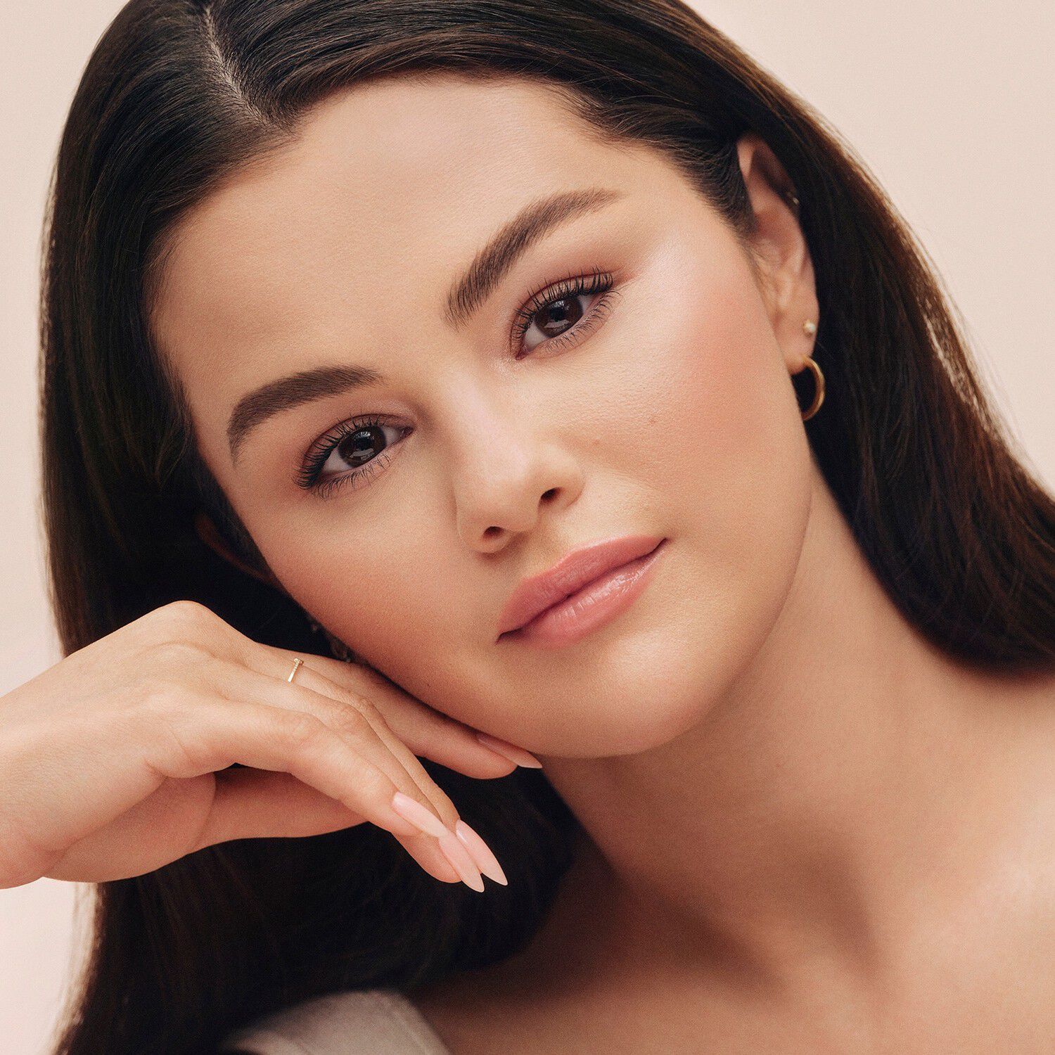 True To Myself - Naturligt matt foundation med l&aring;ng h&aring;llbarhet