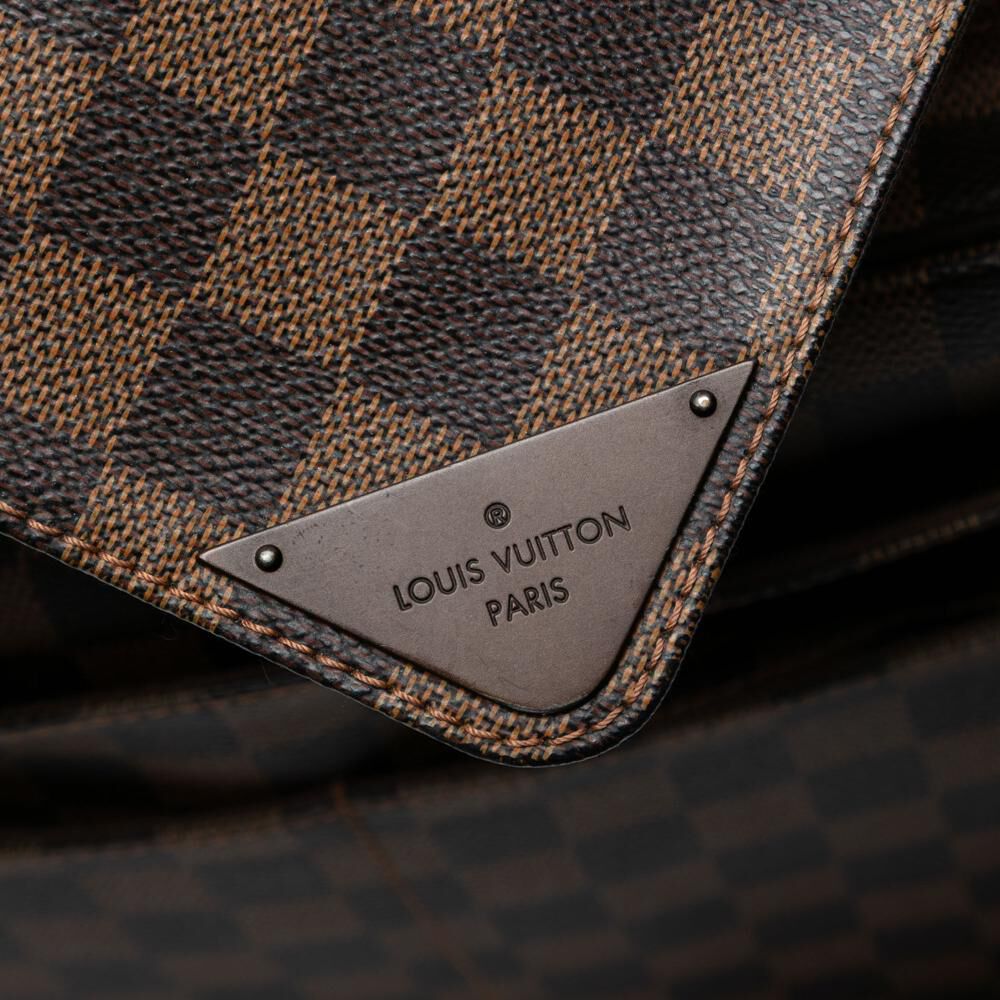 Louis Vuitton Shoulder Bags