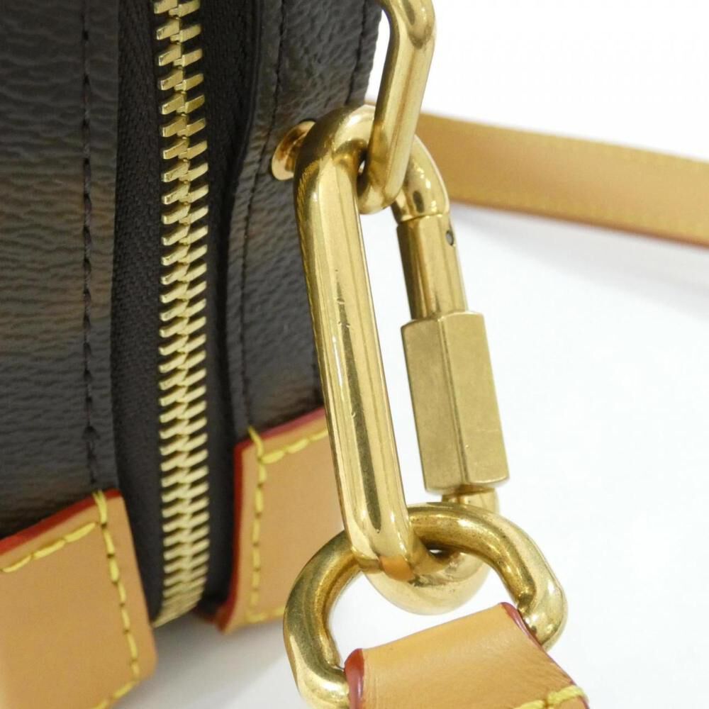 Louis Vuitton Shoulder Bags