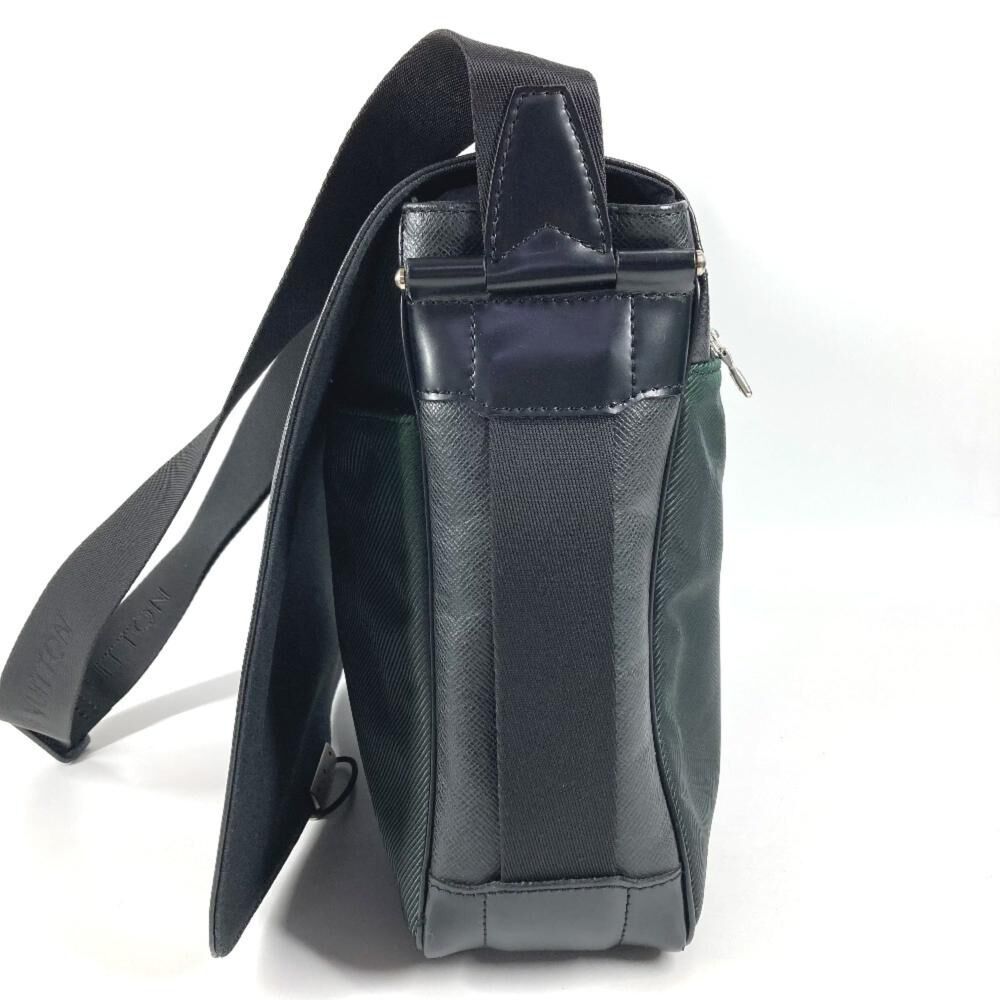 Louis Vuitton District