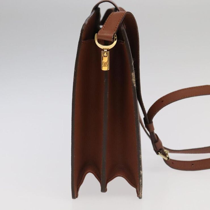 Louis Vuitton Shoulder Bags