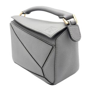 Loewe Puzzle