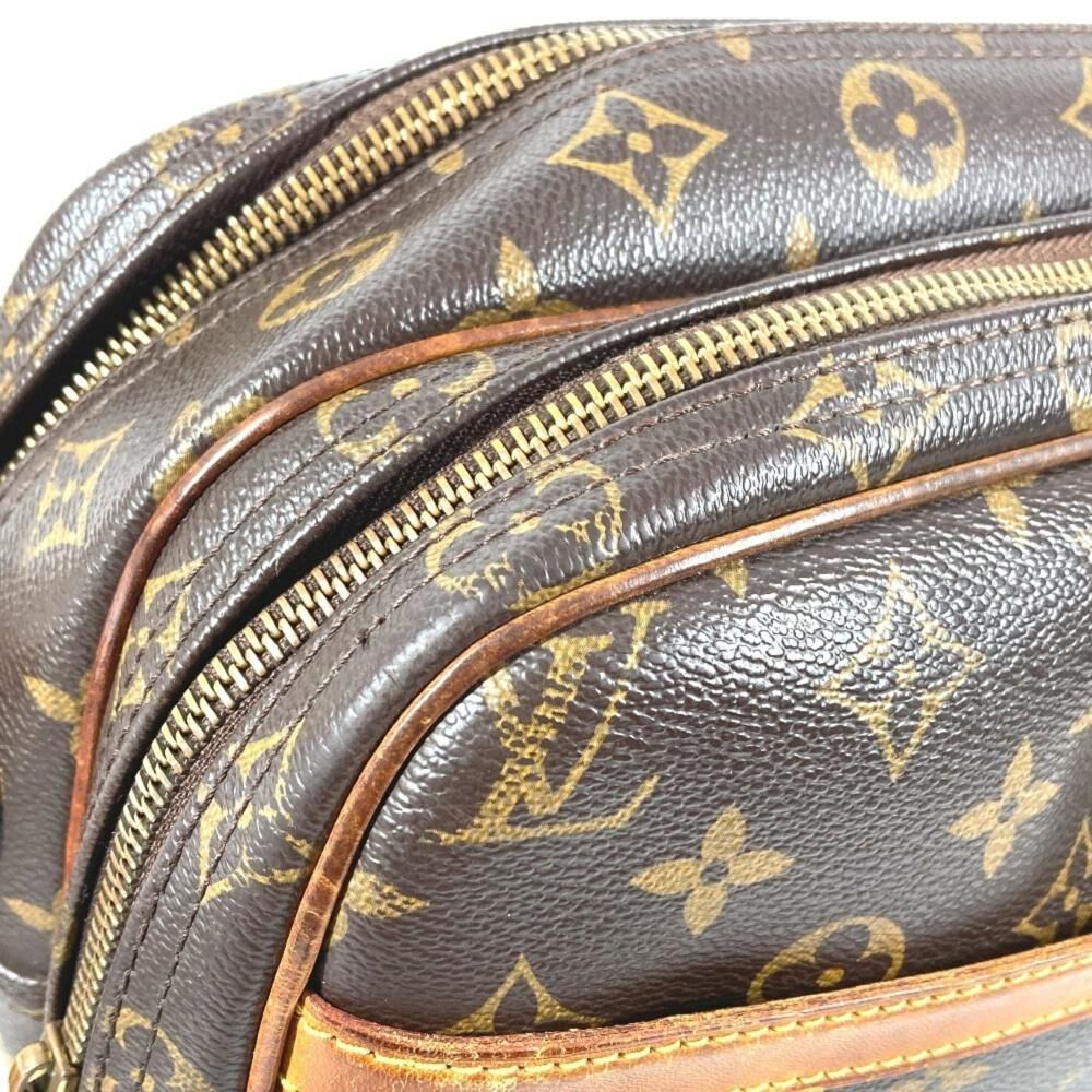 Louis Vuitton Reporter