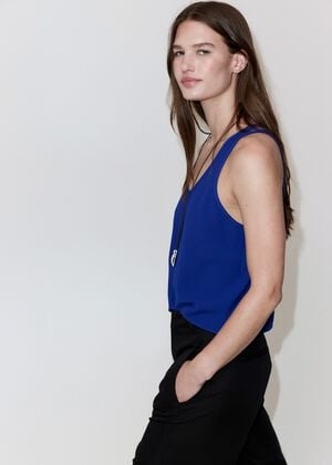 Flowy crop top