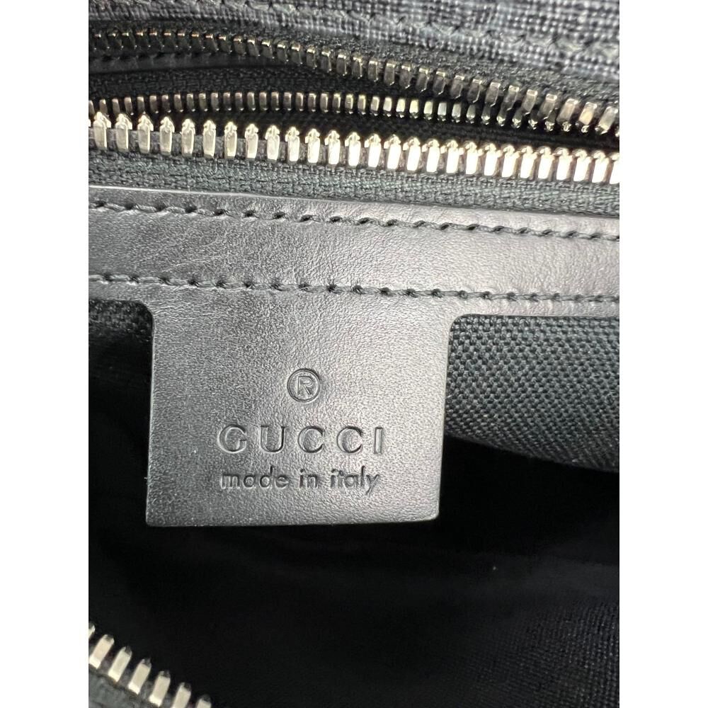 Gucci Messenger Bag
