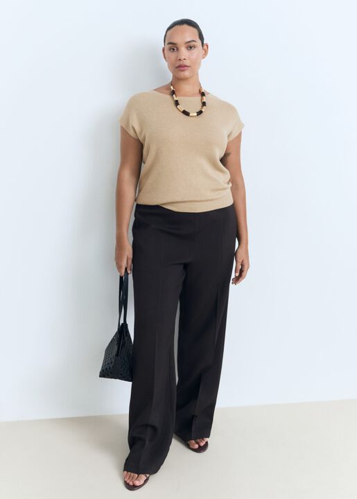 Short-sleeved fine-knit sweater