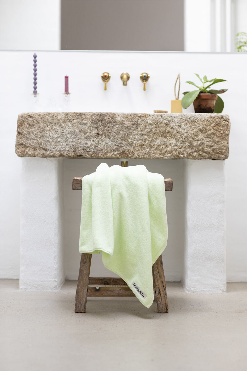 Naram Towels