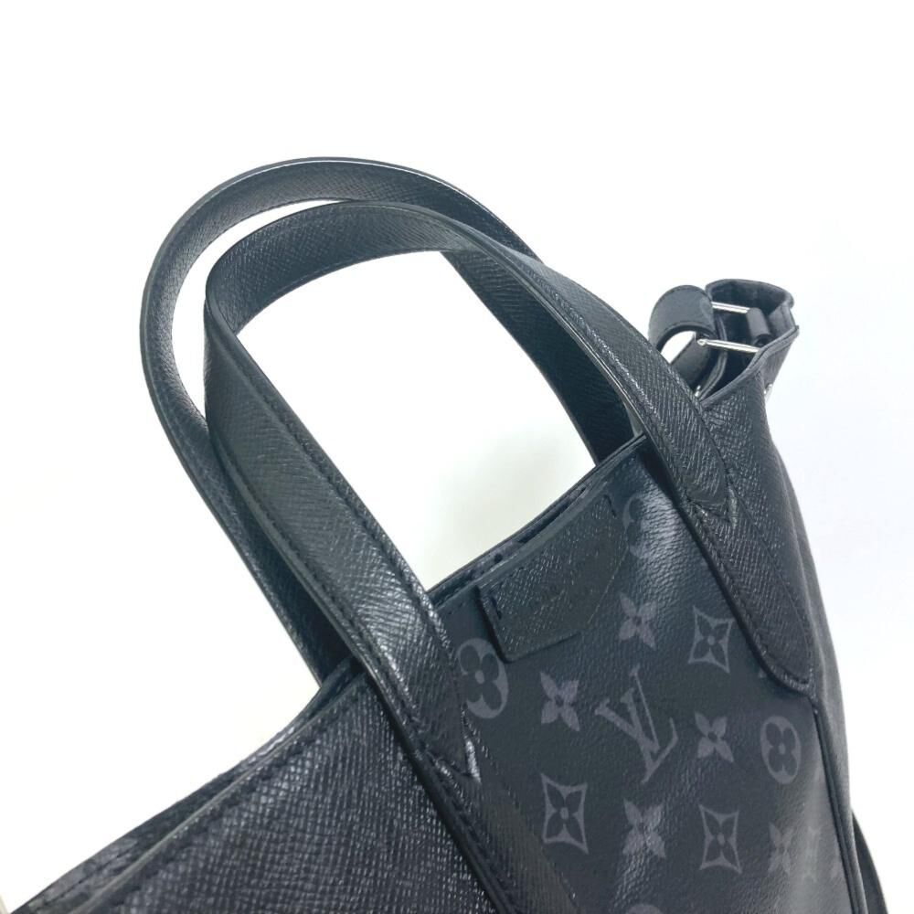 Louis Vuitton Tote