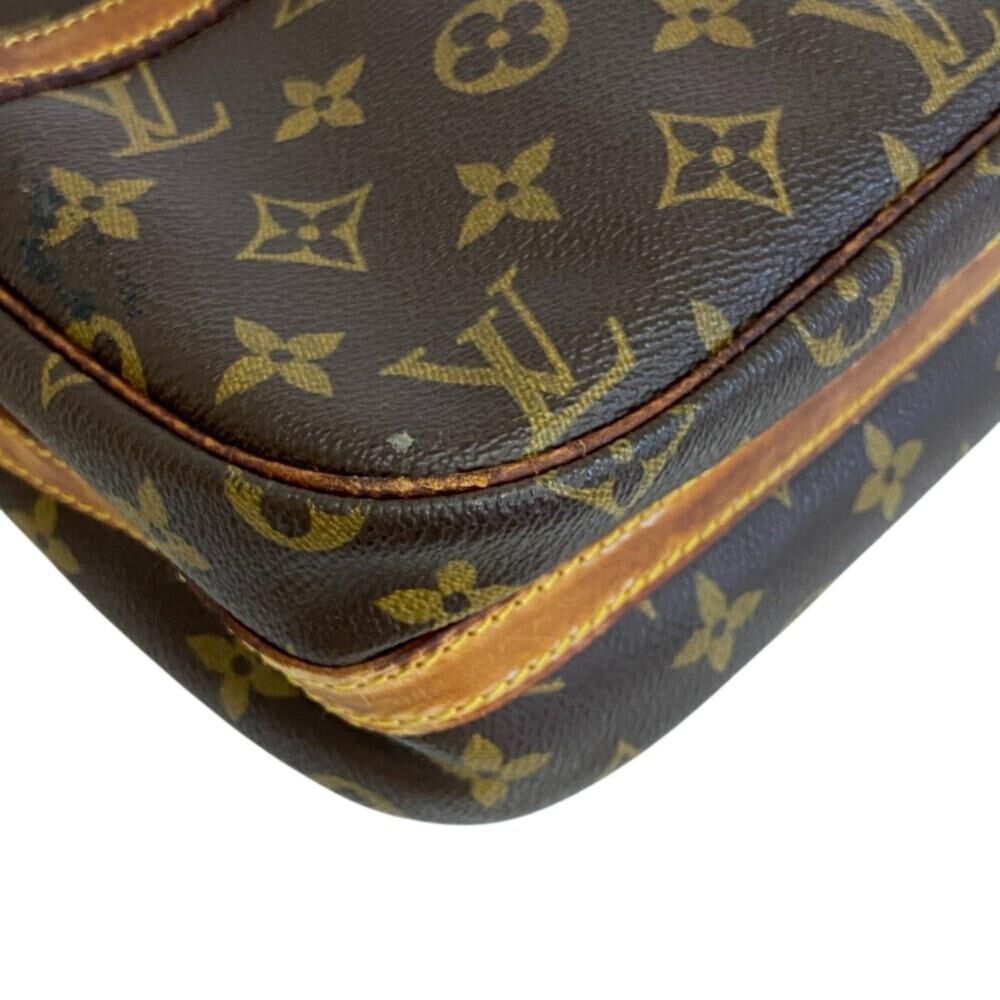 Louis Vuitton Shoulder Bags