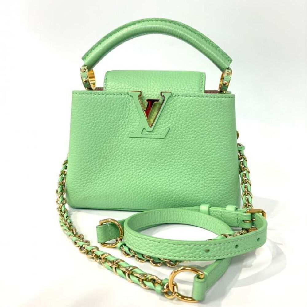 Louis Vuitton Capucines