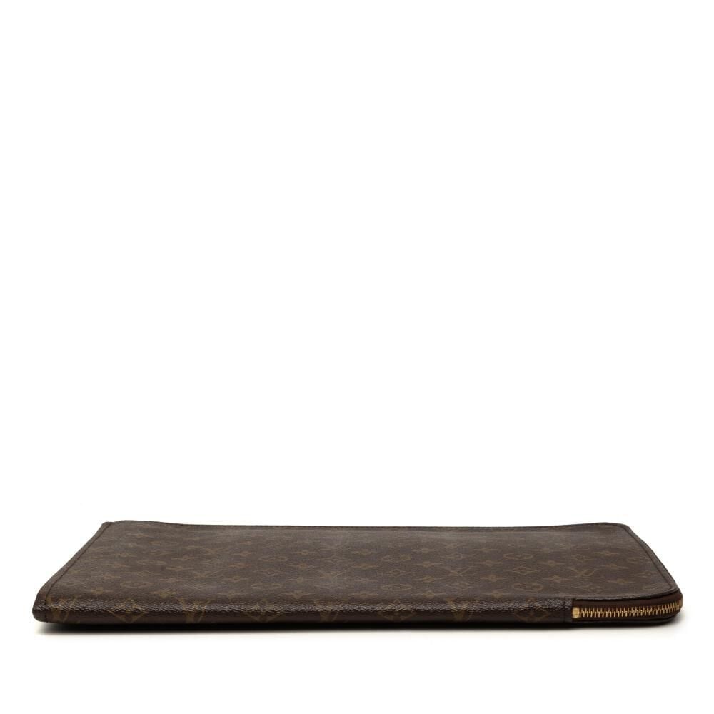 Louis Vuitton Poche Documents