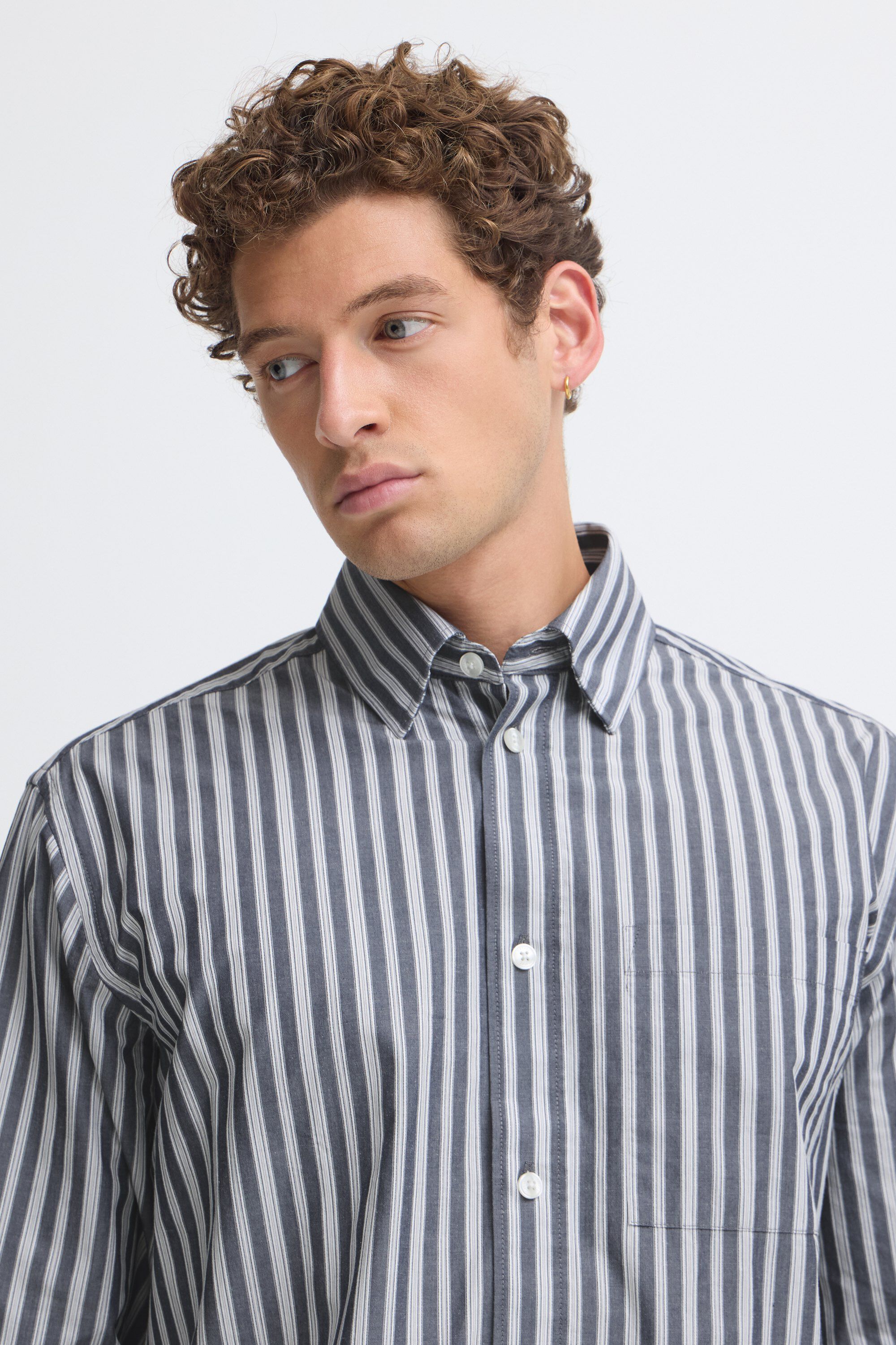 CFBERRY DOBBY STRIPED SHIRT