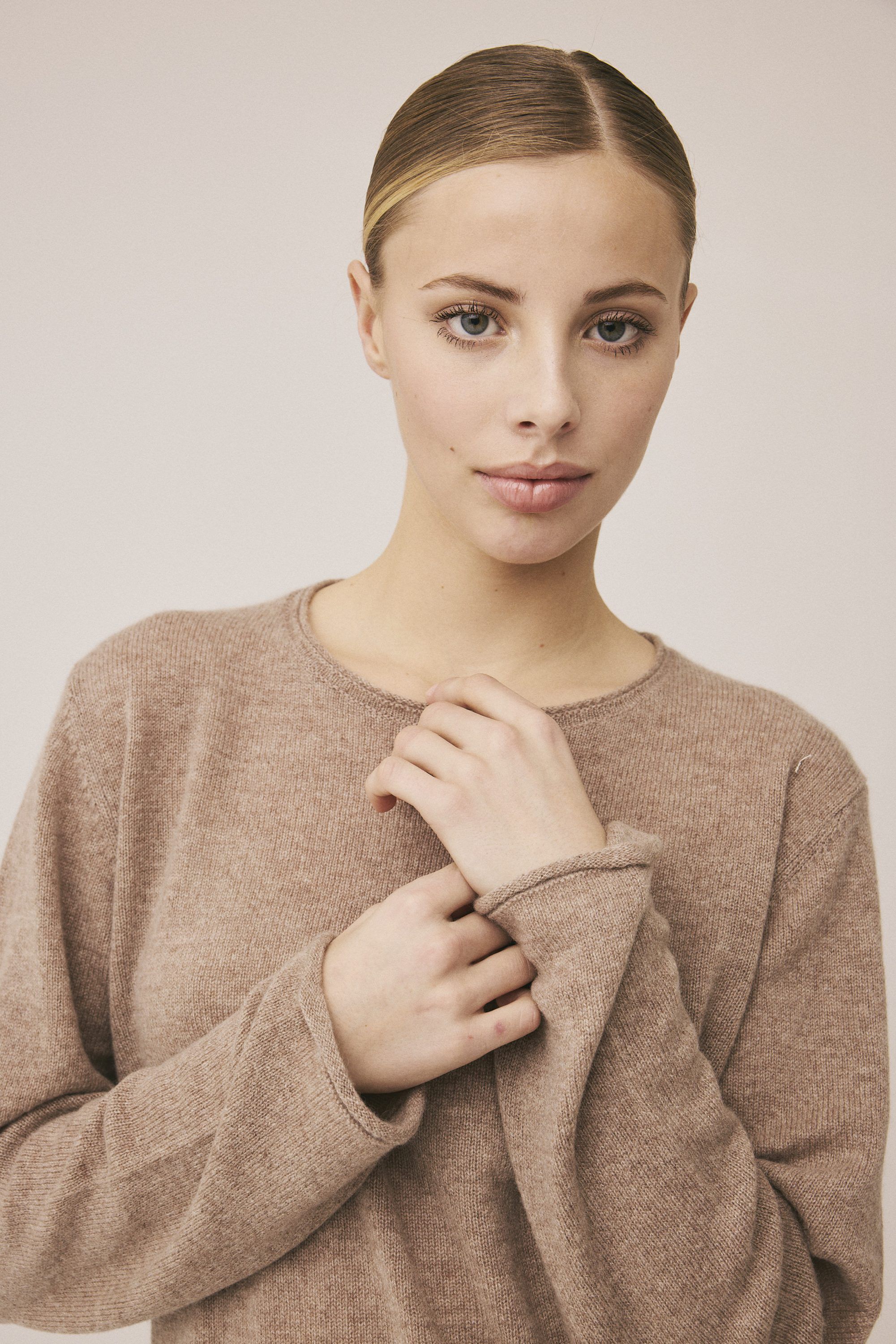 Grace 1 - 100% Cashmere