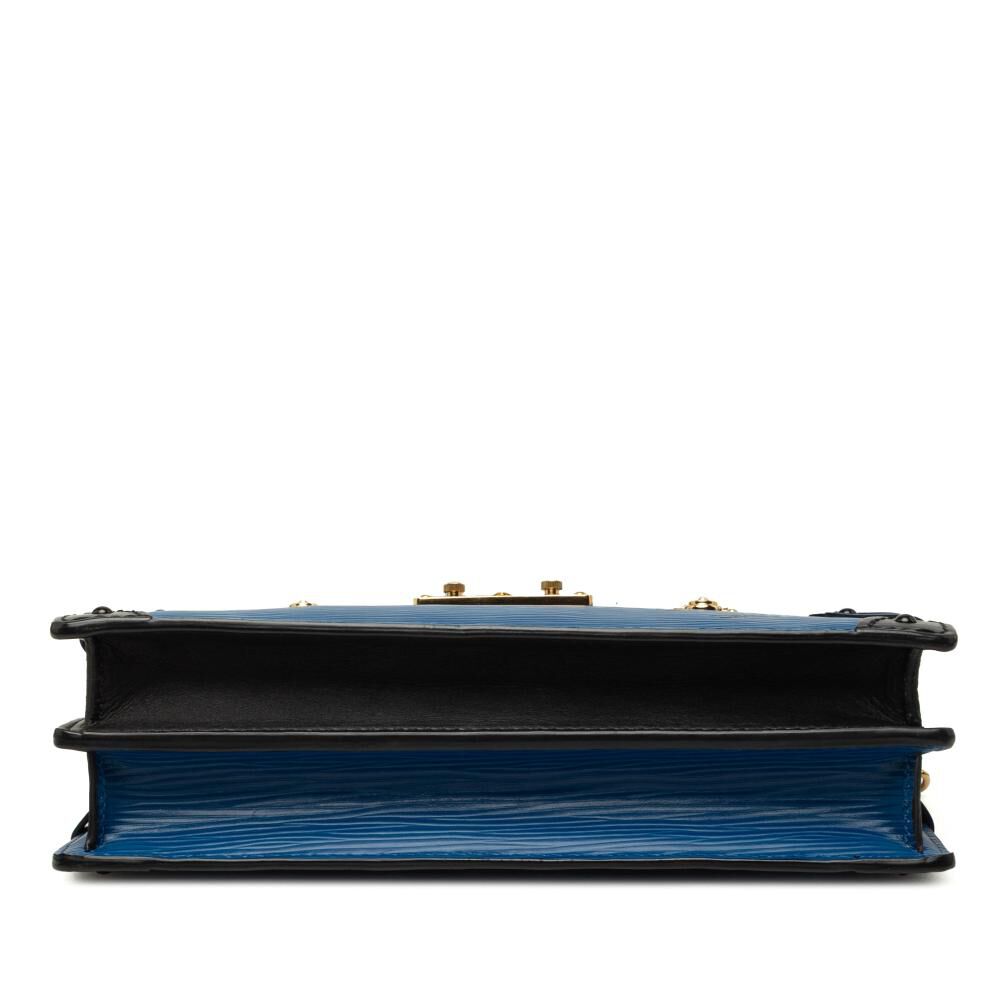 Louis Vuitton Clutch