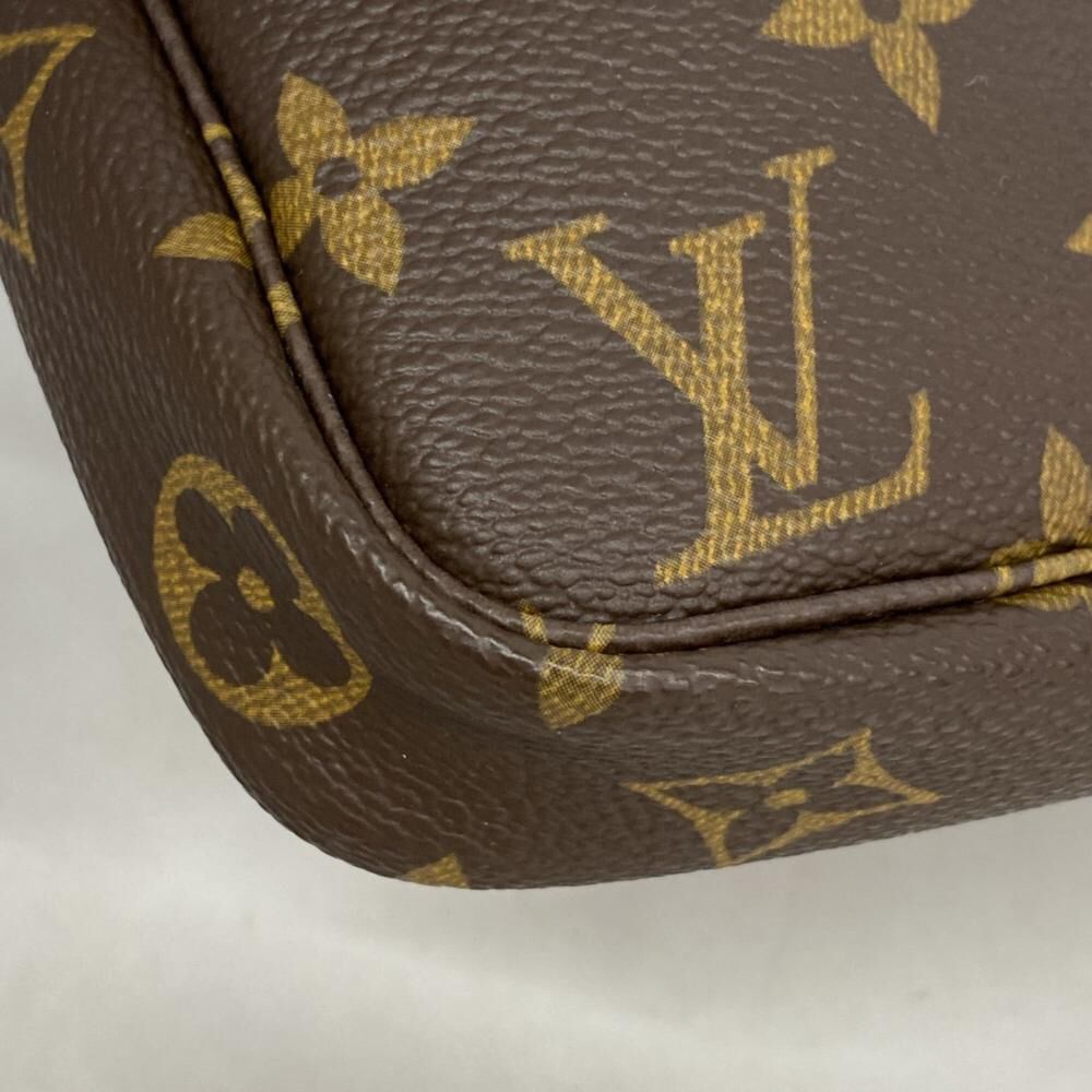 Louis Vuitton Pochette Accessoires