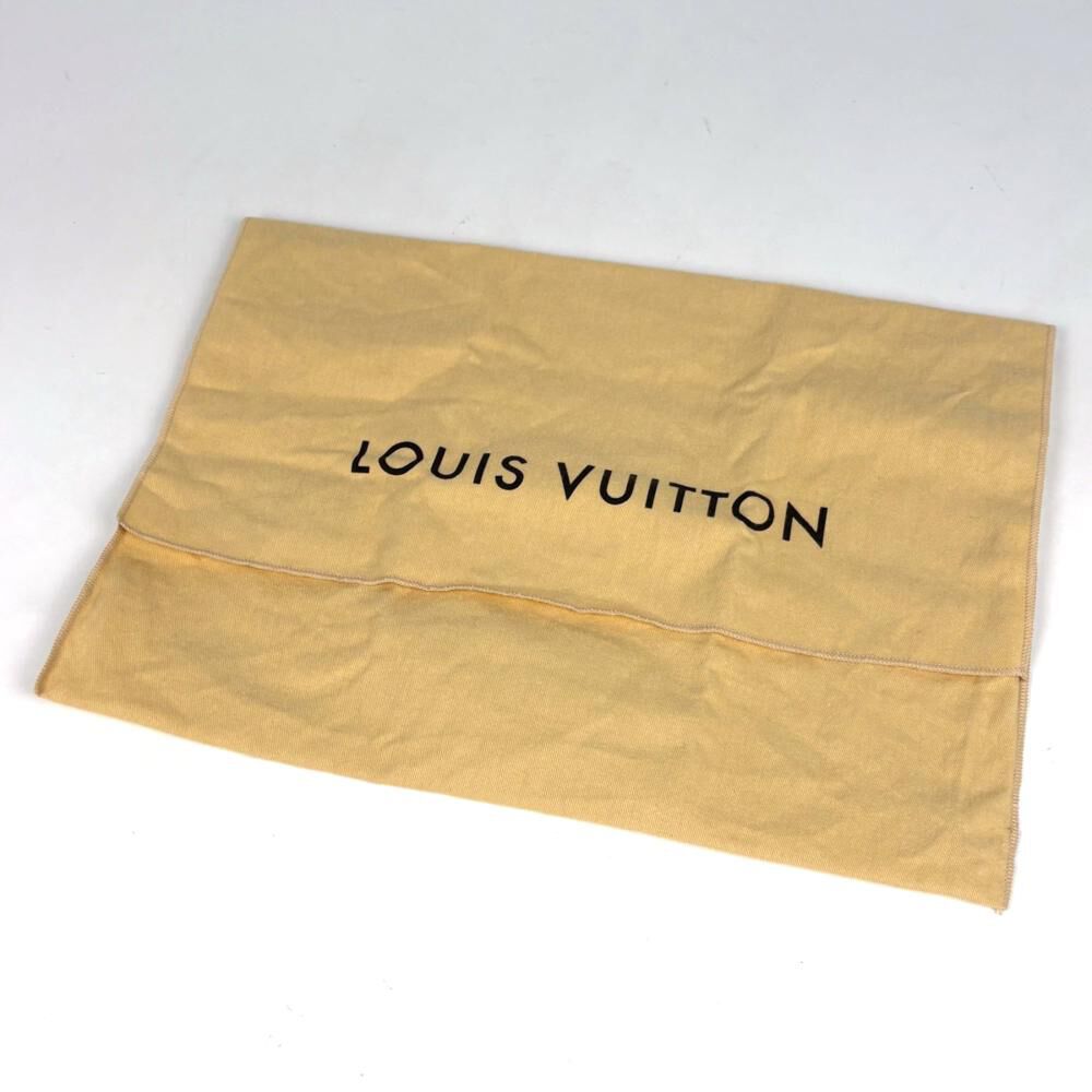 Louis Vuitton Montaigne