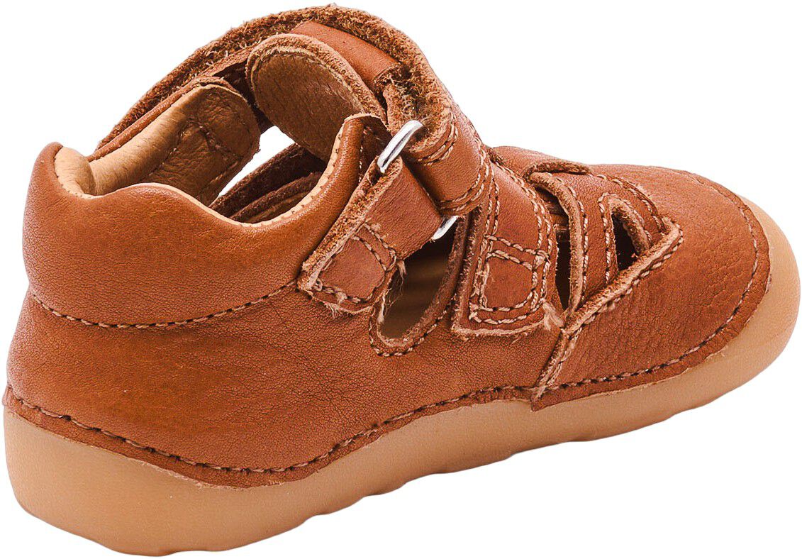 bisgaard barefoot tate