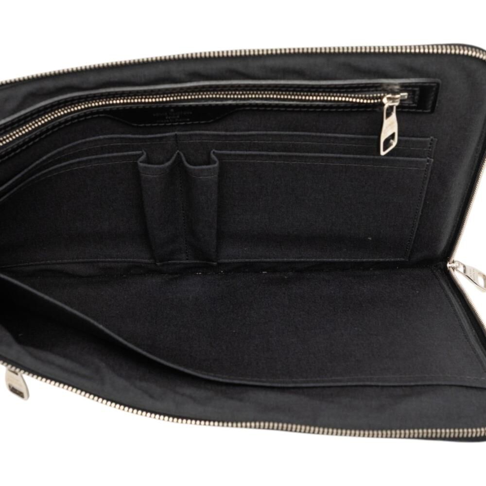 Louis Vuitton Poche Documents