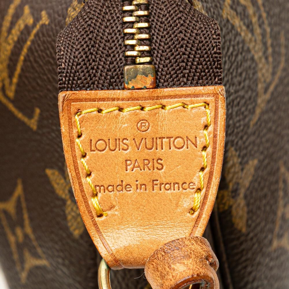 Louis Vuitton Pochette Accessoires
