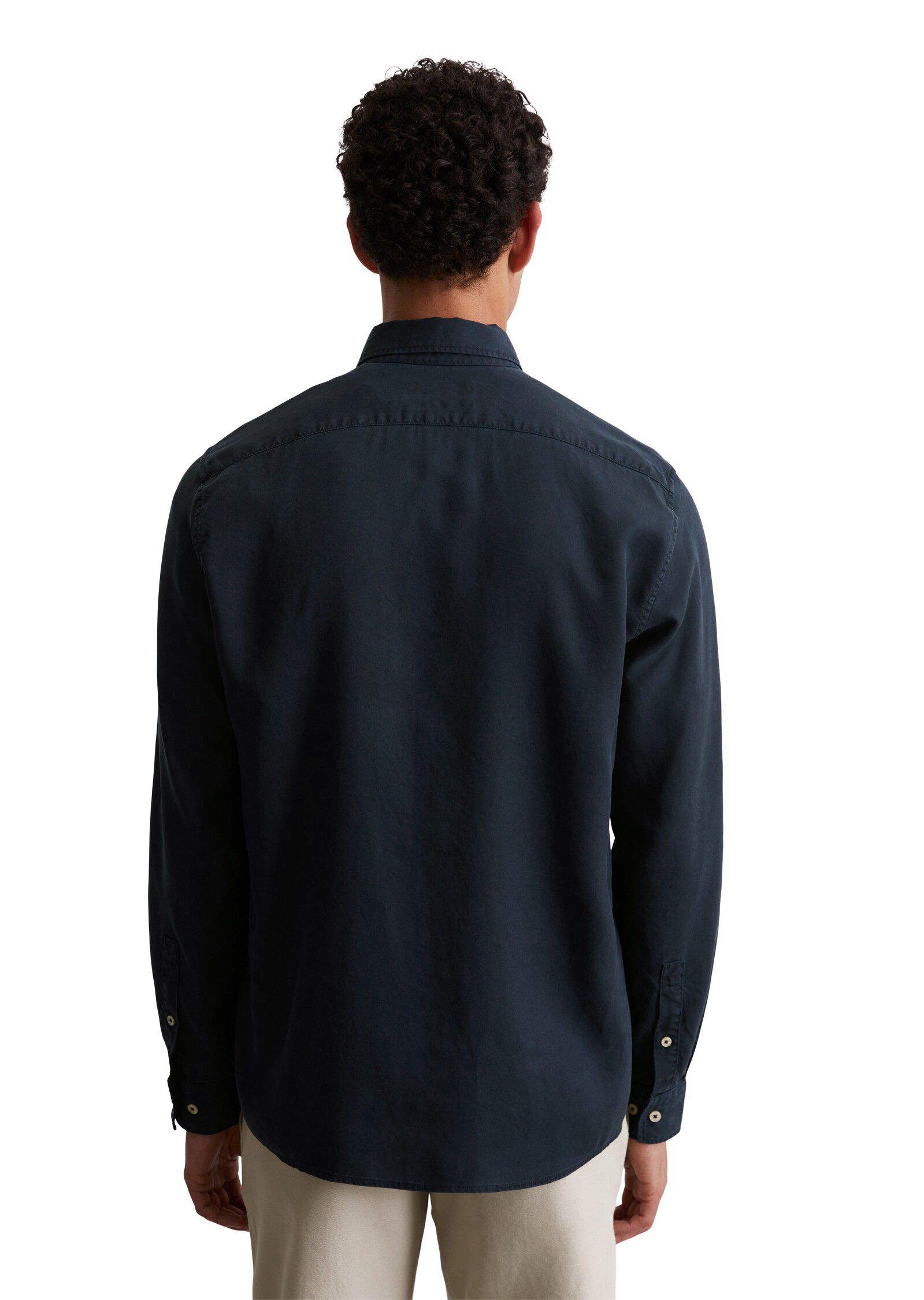 New kent collar, long sleeve, round