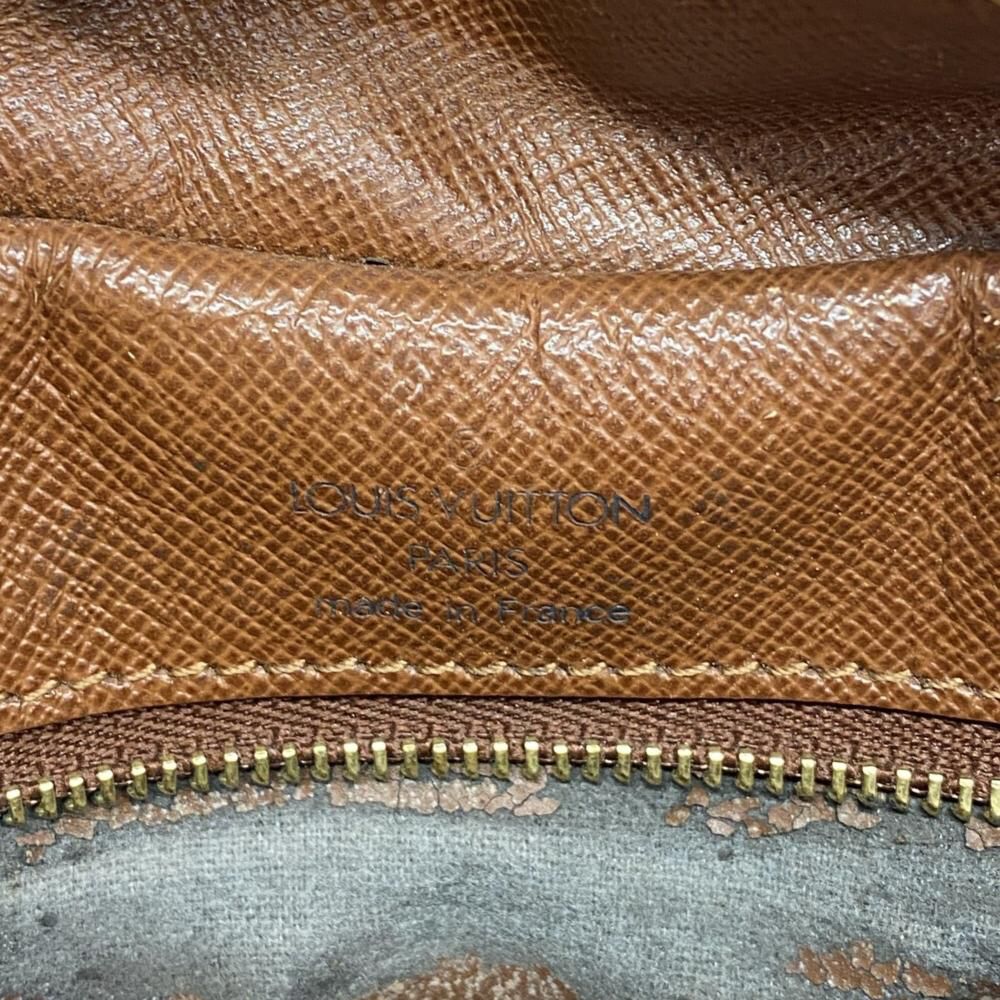 Louis Vuitton Shoulder Bags