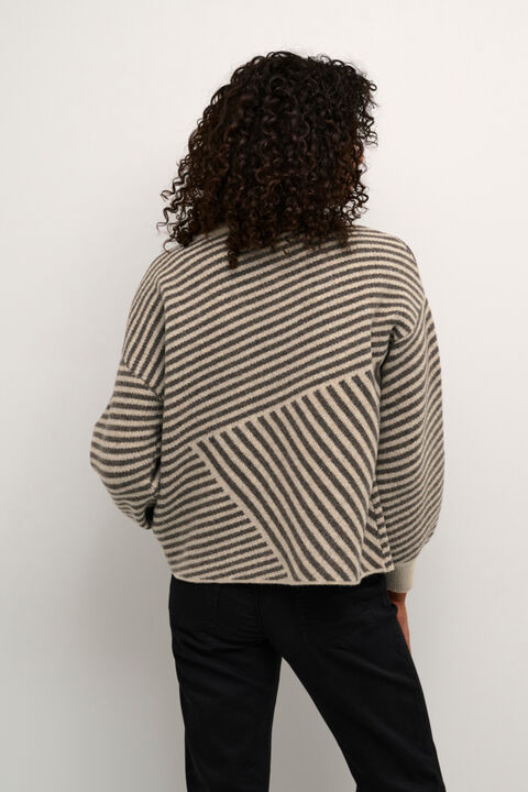 KAverana Knit Pullover