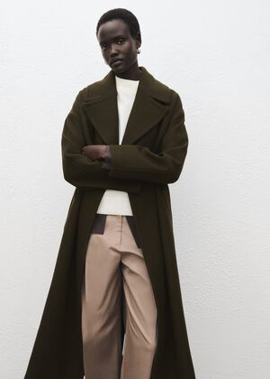 COAT. -- TRAVIATA