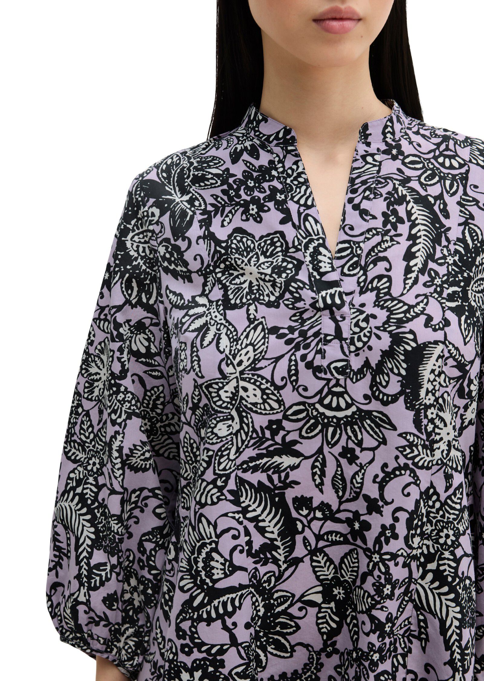 Dress, short length, flared hem, vo