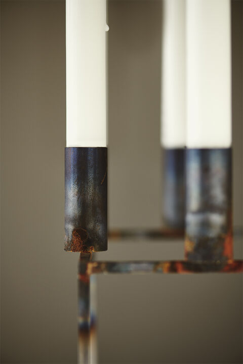 Kubus 8, Raw, raw steel