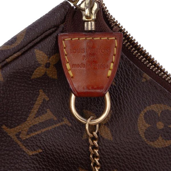Louis Vuitton Pochette Accessoires