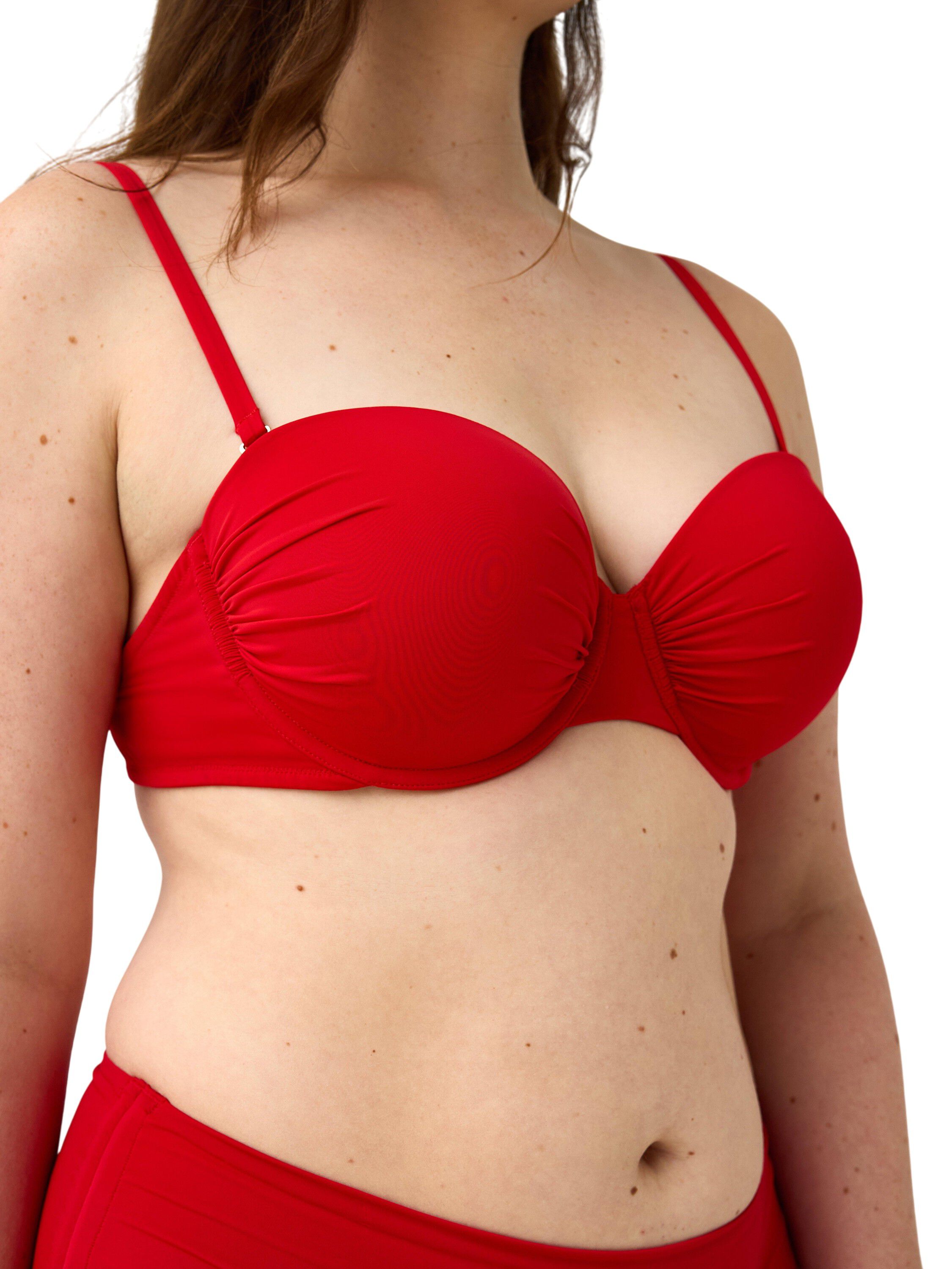 Vatteret balconette bikini-bh med b&oslash;jle