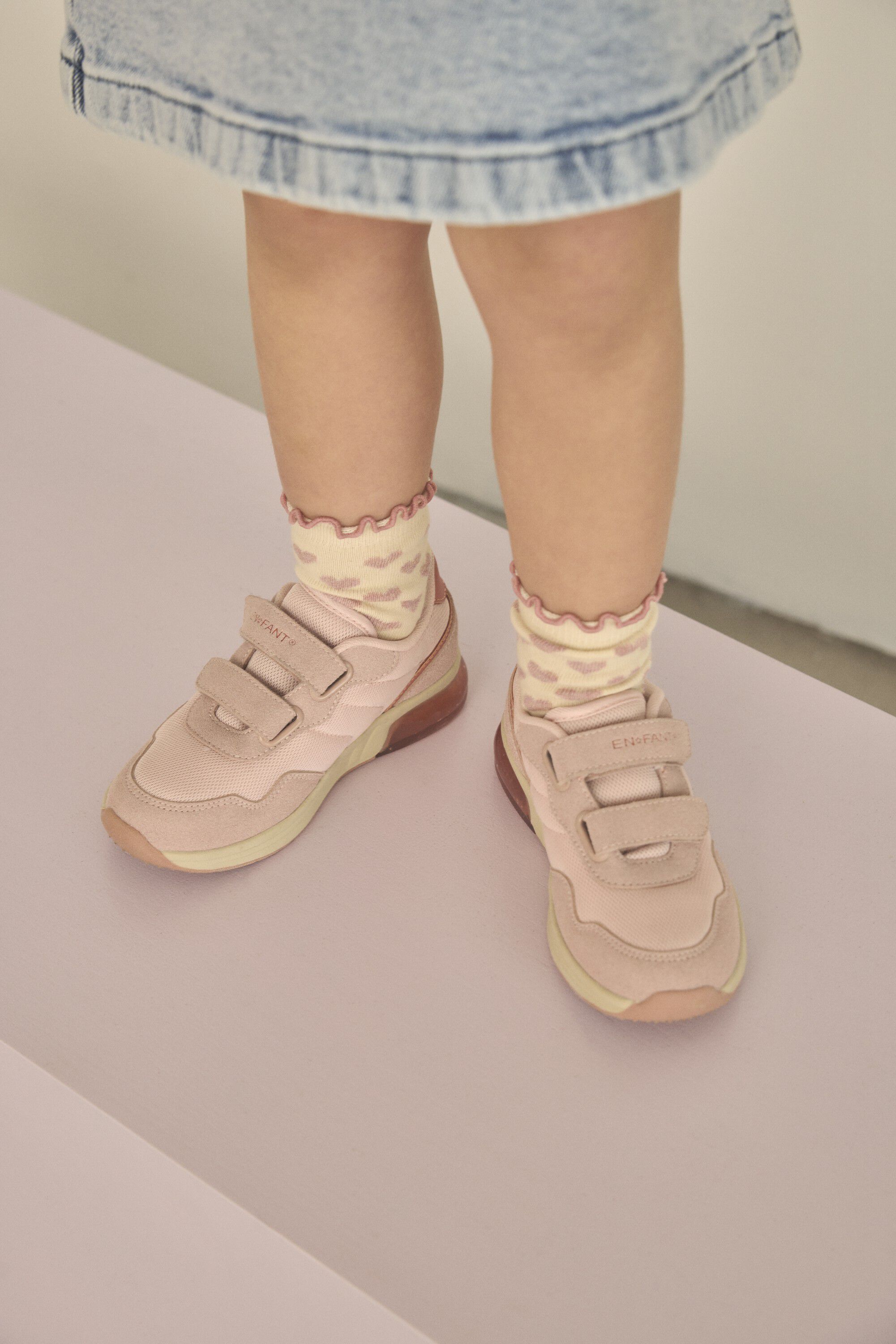 Sneakers Velcro w. Light