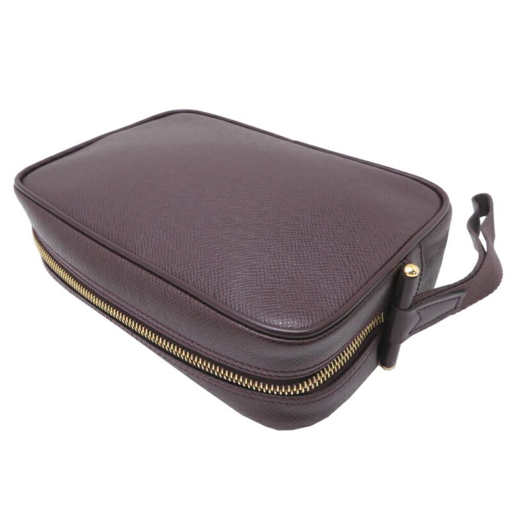 Louis Vuitton Clutch