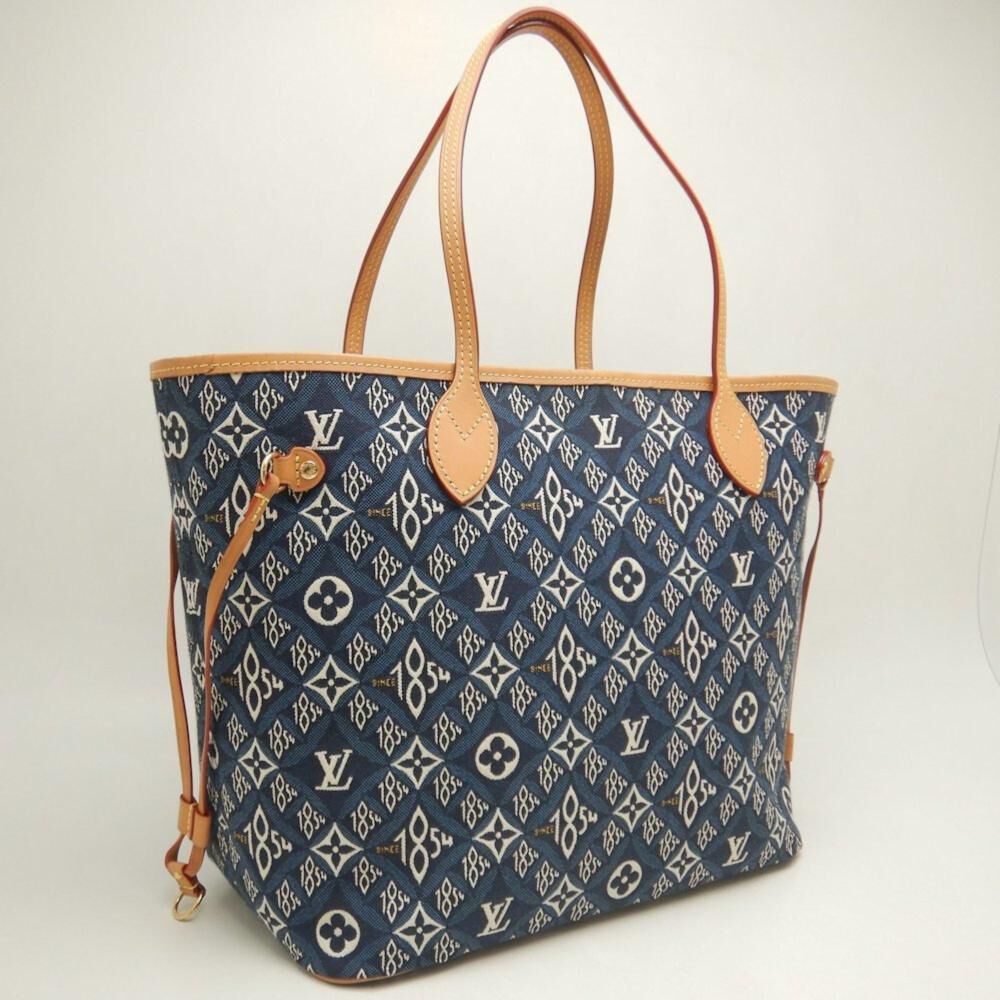 Louis Vuitton Neverfull