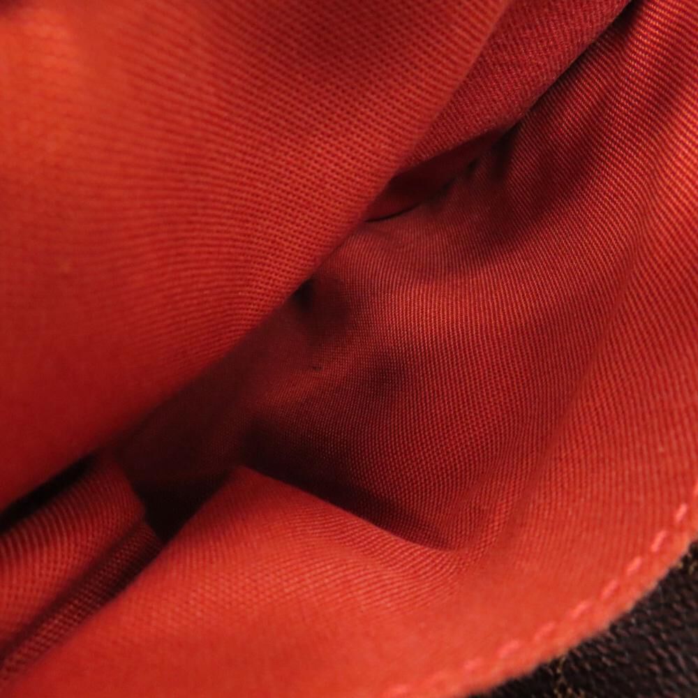 Louis Vuitton Broadway