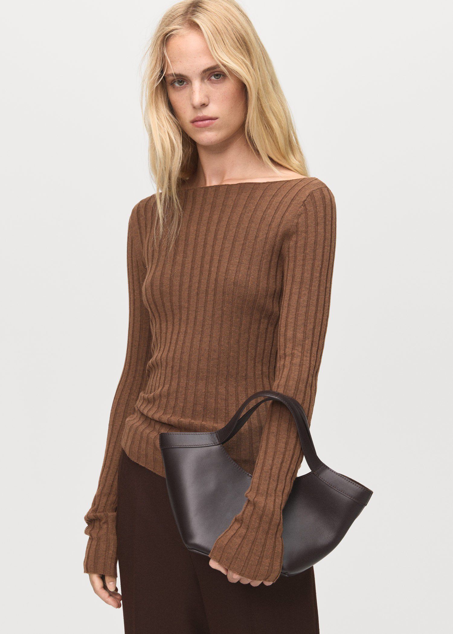 Boat neck ribbed sweater