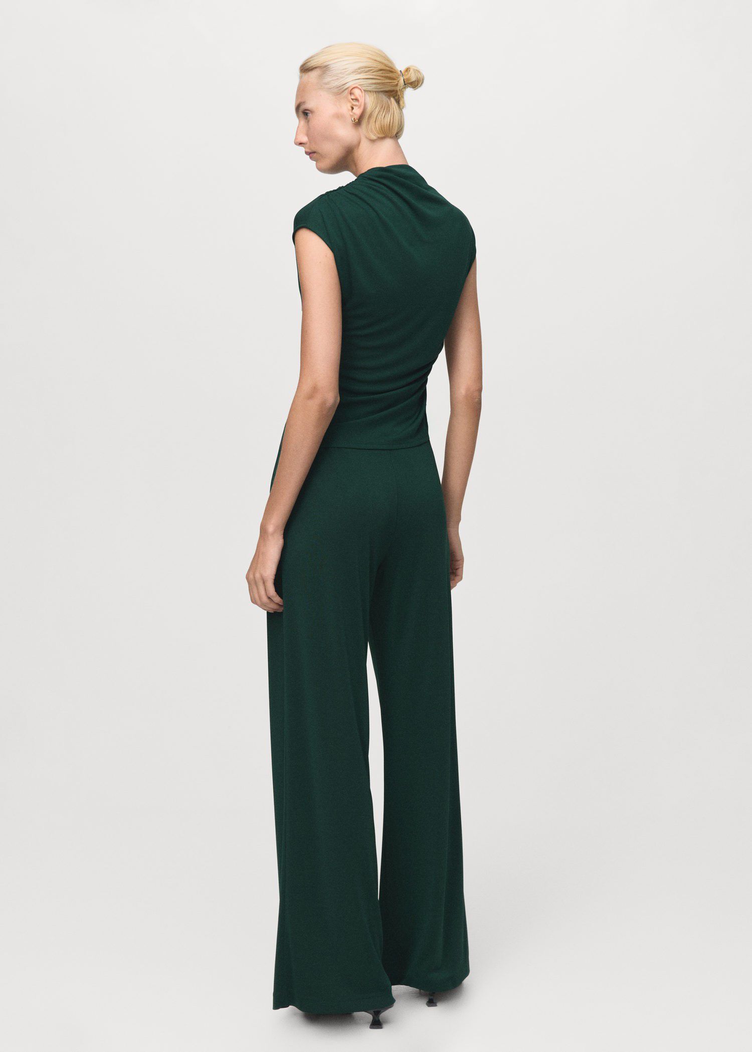 T-shirt with gathered asymmetrical