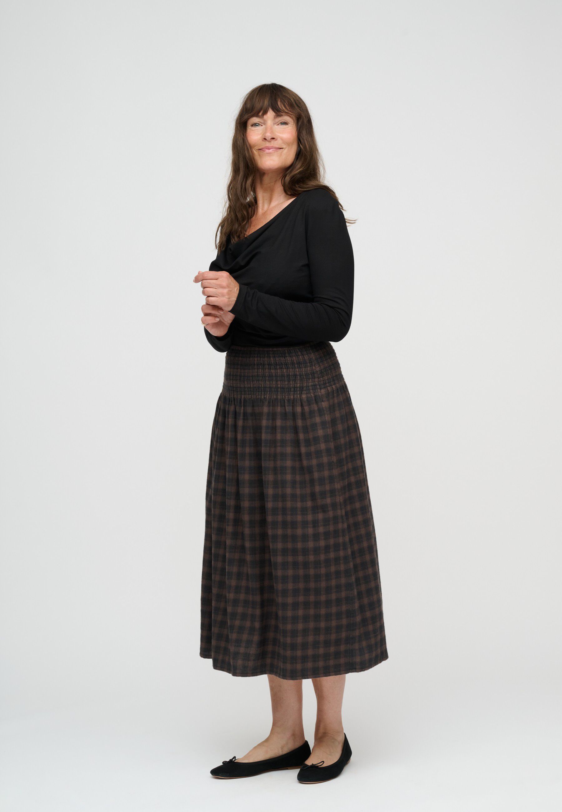 maggie skirt check
