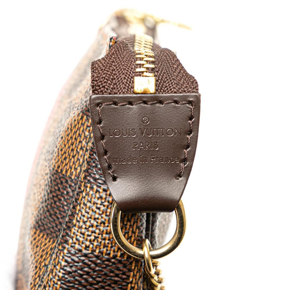 Louis Vuitton Pochette Accessoires