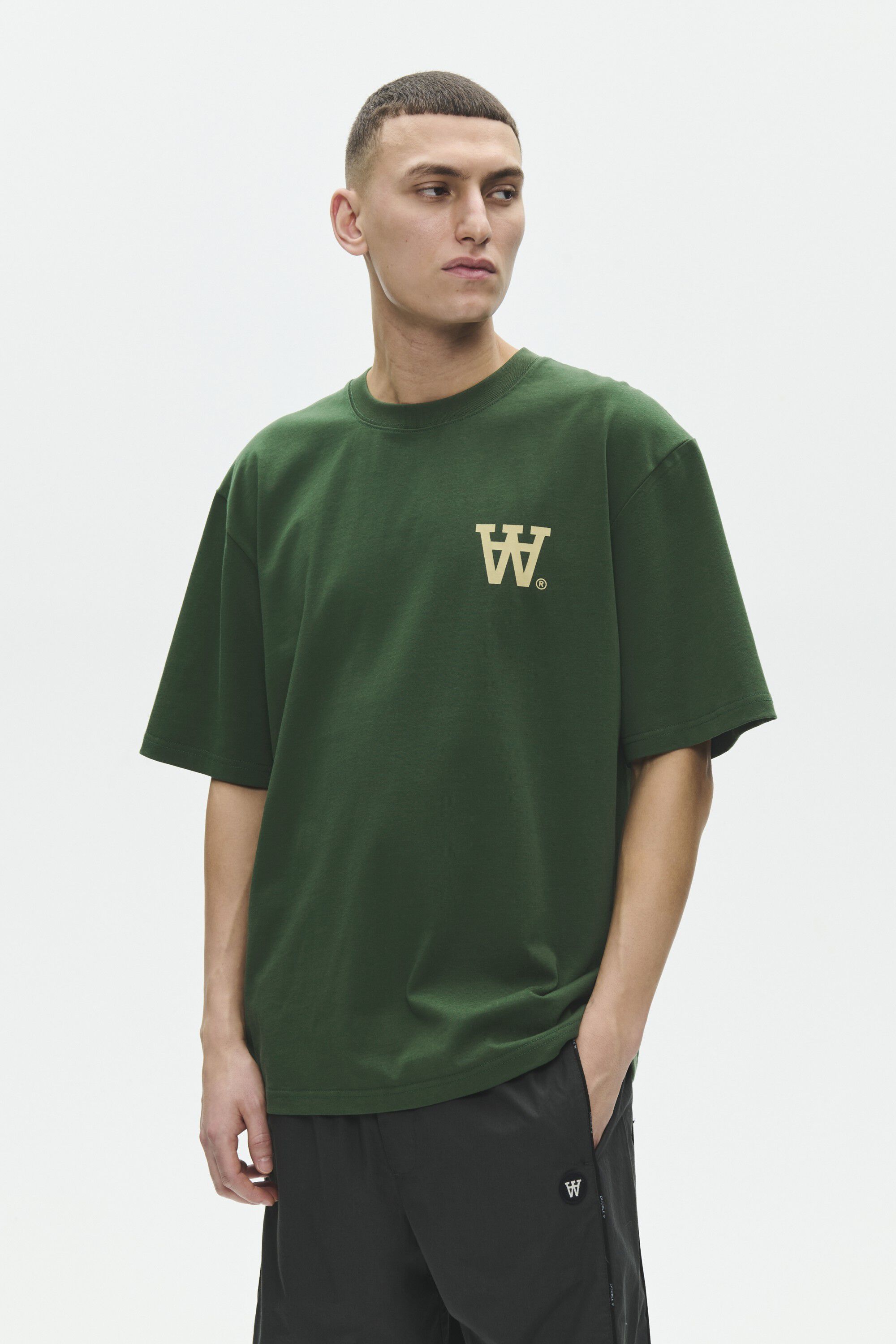 WWLiam tee AAchest 25220
