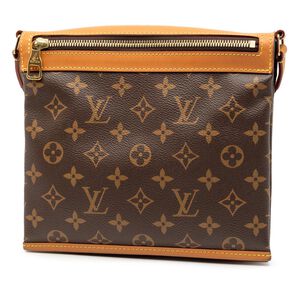 Louis Vuitton Messenger