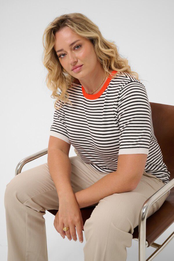 KClizzy Knit Pullover