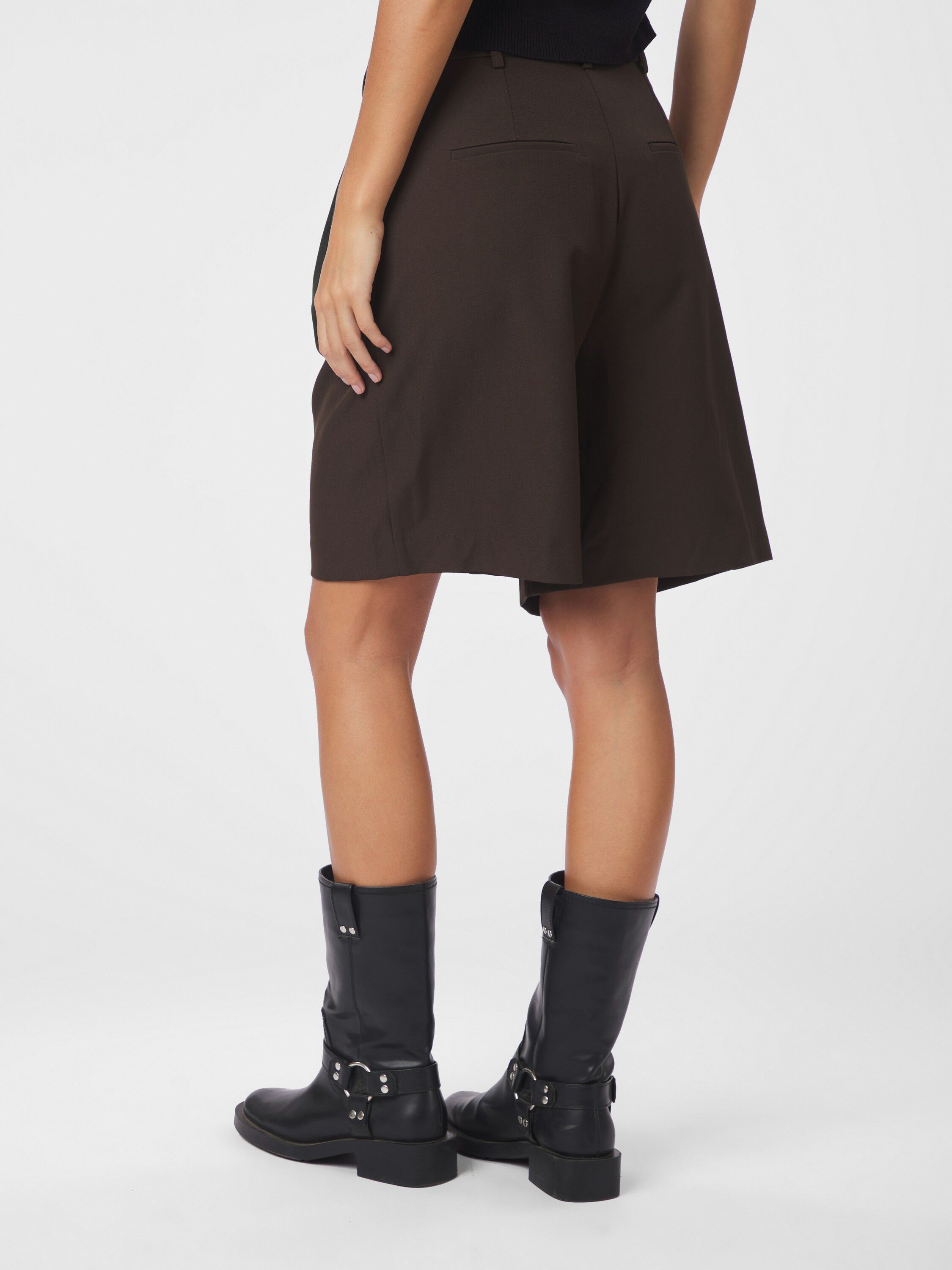 Nika Structure Shorts